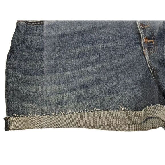 AVA & VIV Women Size 26 Button Fly Mid Rise Cuffed Midi Jean Short - Picture 5 of 9